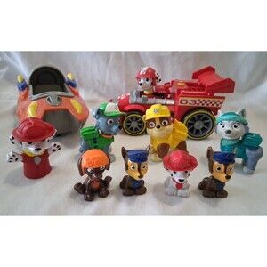 Paw Patrol Lot 2 VEHICLES, 9 FIGURES